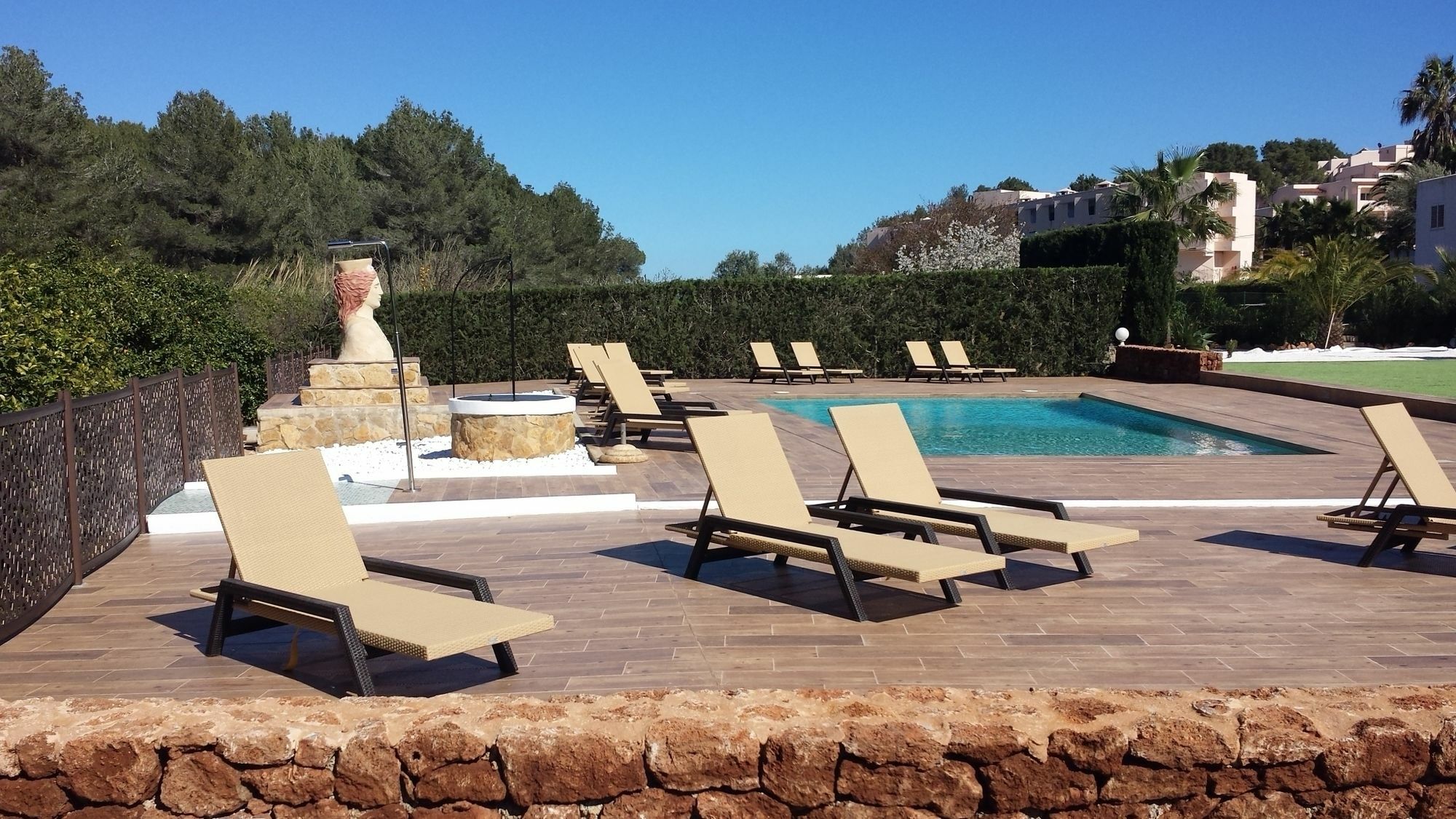 Apartamentos Colomar Santa Eularia des Riu Ngoại thất bức ảnh